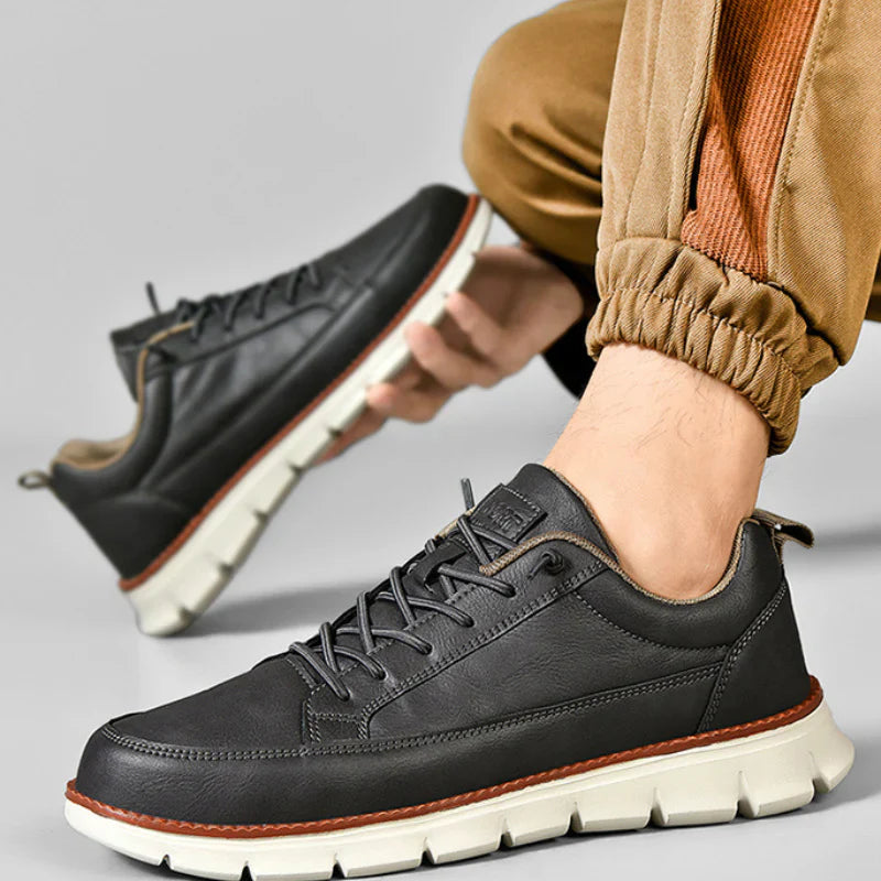Italiano Leather Sneakers