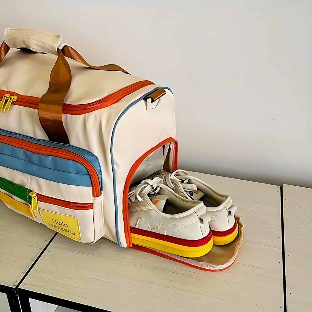 Hello Weekend Travel Bag - Benson & Clark
