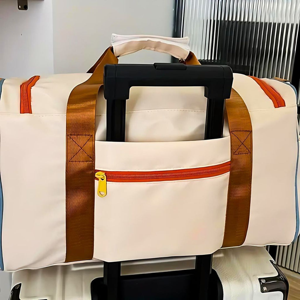 Hello Weekend Travel Bag - Benson & Clark