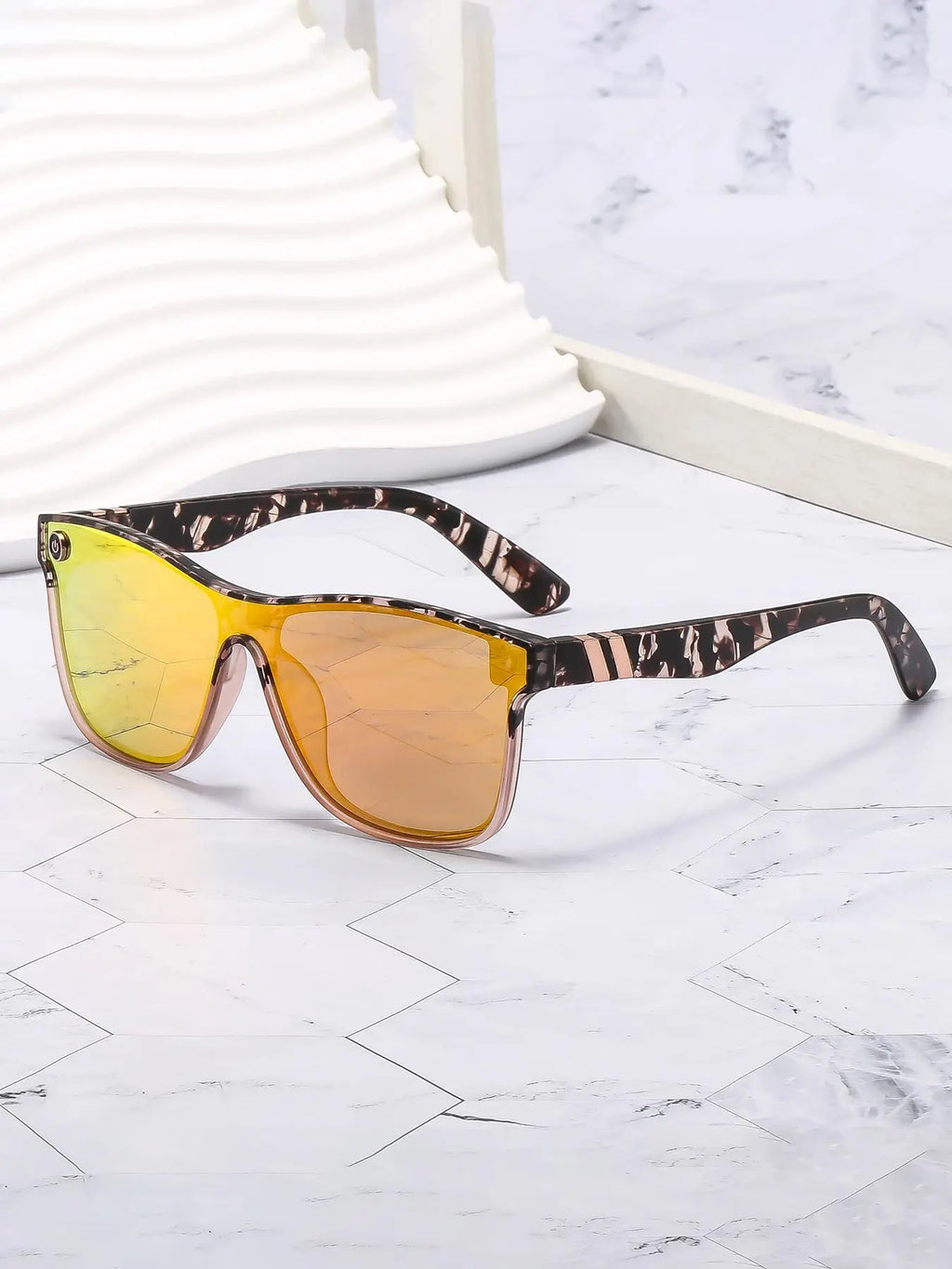 Women’s Almeria Shield Sunglasses