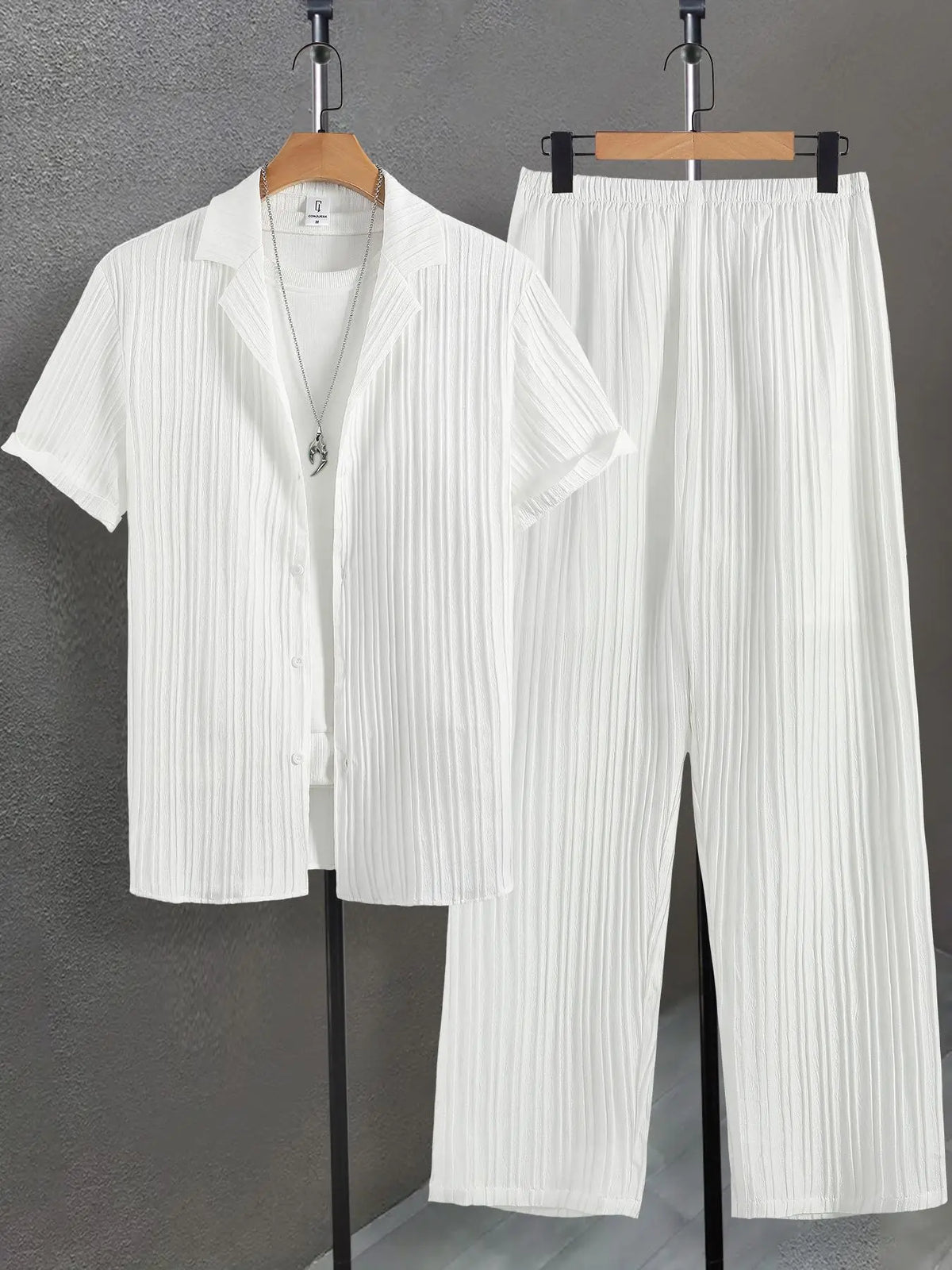 Montaire Pleated Resort Set